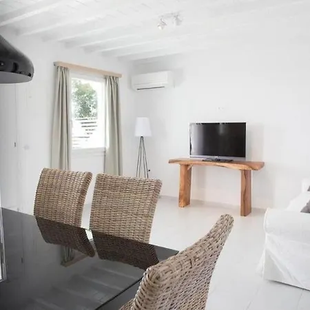 Apartment Bellou *