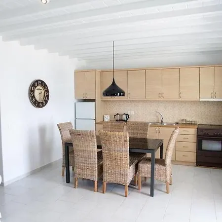 Apartment Bellou *