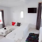 Bellou * Mykonos Town