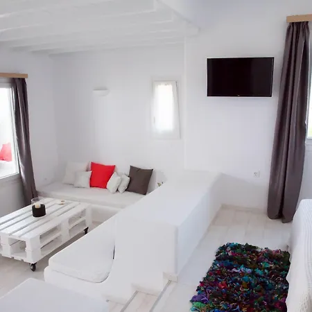 Bellou * Mykonos Town